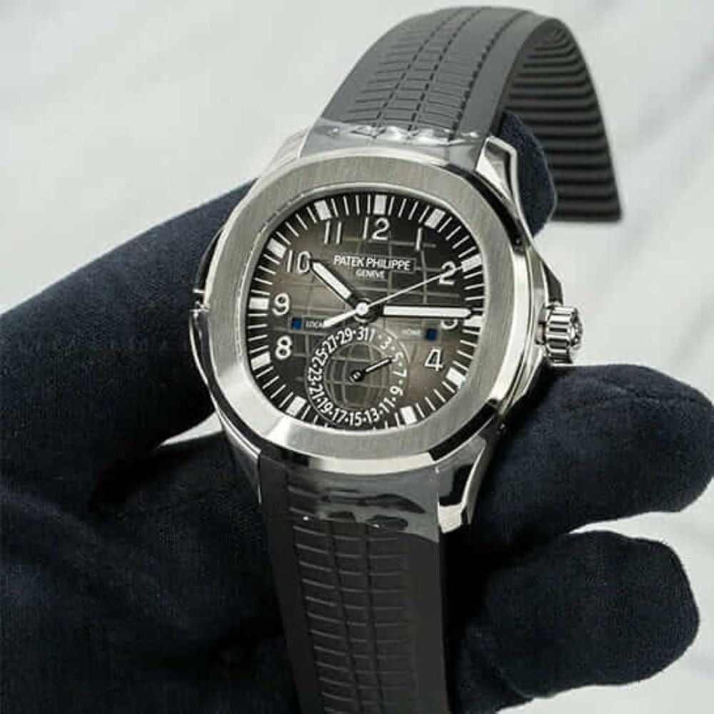 Aquanaut "dual Time" Supreme